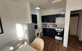 One Bed Victorian Flat,10 Min Walk To Paddington, Sleeps 4, Pet-Friendly